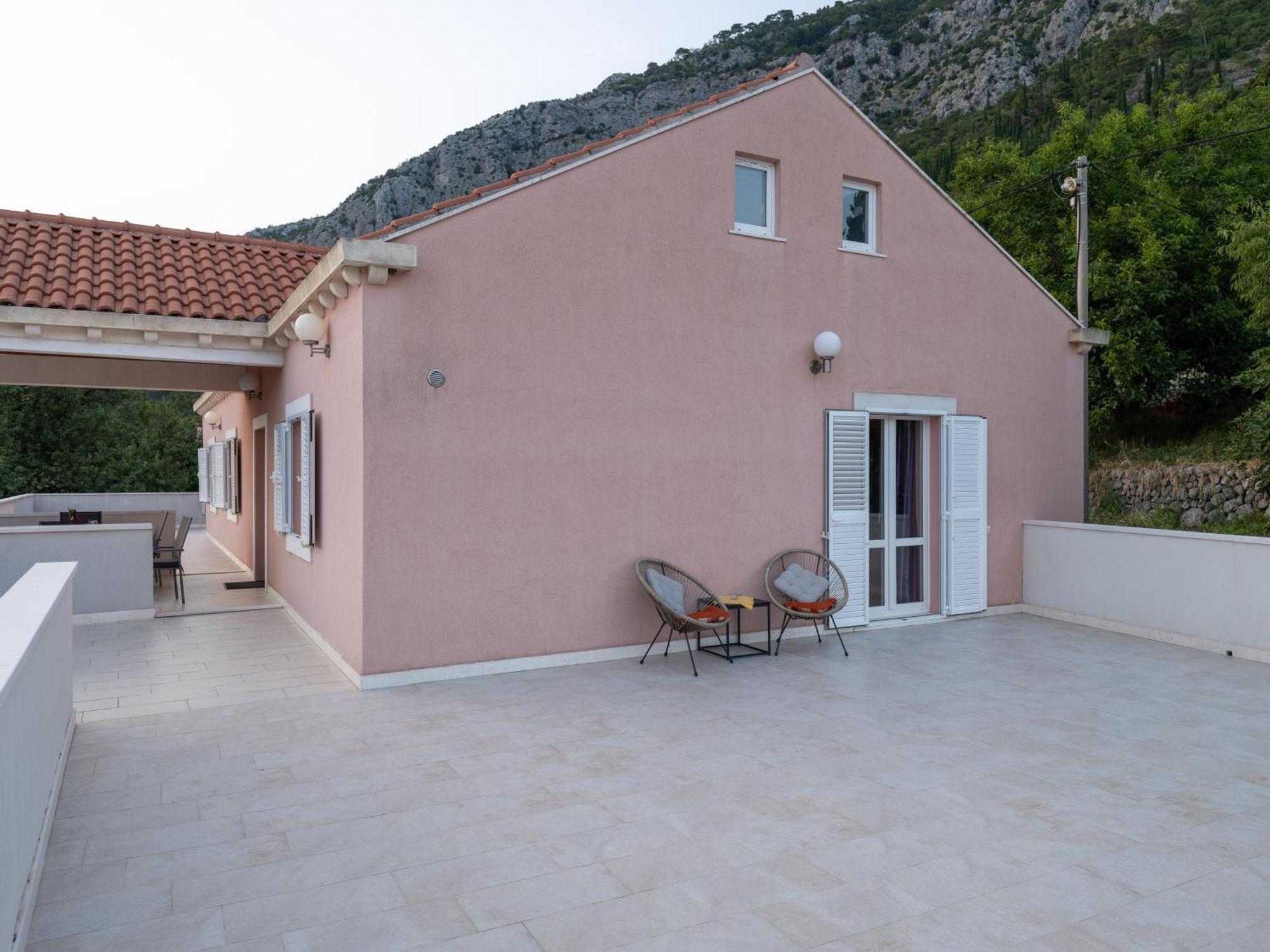 Pridvorje Villa Dragic מראה חיצוני תמונה